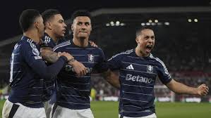 伞运动与自 伞运动与自